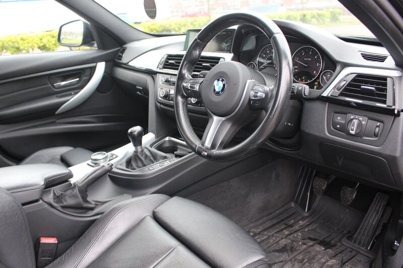 BMW 3 SERIES